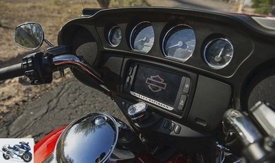 Harley-Davidson 1690 ELECTRA GLIDE ULTRA CLASSIC FLHTCU 2016