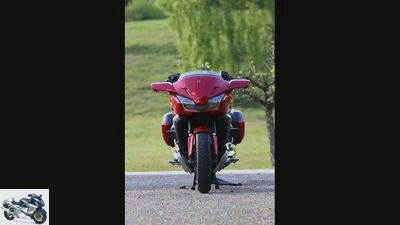 Honda CTX 1300 in the driving report