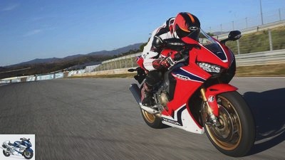 Honda Fireblade SP in the PS driving report