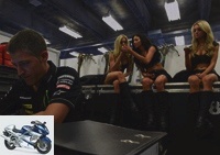 MotoGP - The sexiest umbrella girl at the Indianapolis Grand Prix -