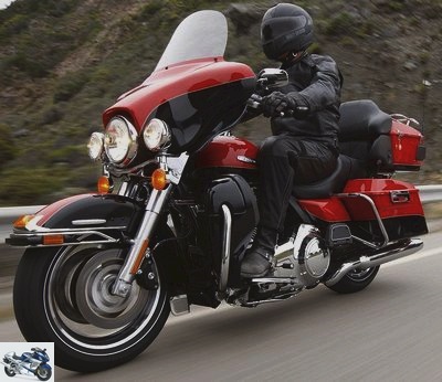 Harley-Davidson 1690 ELECTRA GLIDE ULTRA LIMITED FLHTK 2013