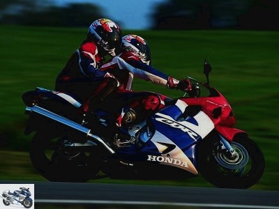 Honda CBR 600 F 2004