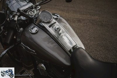 2016 Harley-Davidson 1690 ROAD KING FLHR