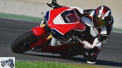 Honda RC213V-S in the driving report