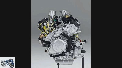 Honda VFR 800 F and Honda VFR 1200 F in comparison test