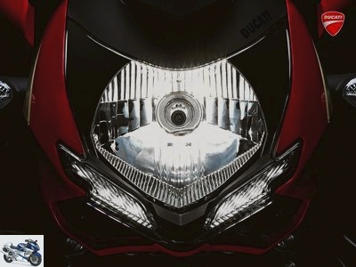 Ducati 1098 Streetfighter 2011
