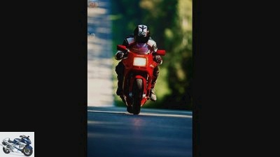 Impressions from the Ducati 900 SS