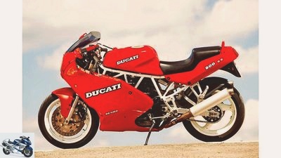 Impressions from the Ducati 900 SS