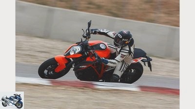 Track test super nakeds against superbikes