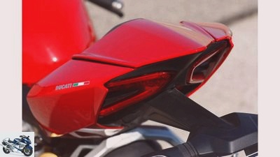 Ducati 1199 Panigale S versus KTM RC8 R in comparison test