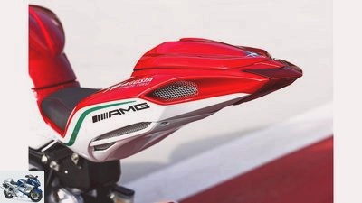 Ducati 959 Panigale and MV Agusta F3 800 RC in comparison test