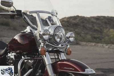 2018 Harley-Davidson 1745 ROAD KING FLHR