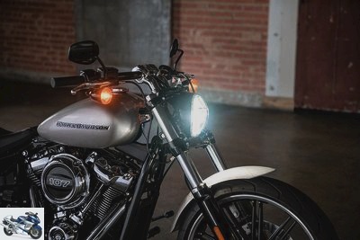 2018 Harley-Davidson 1745 SOFTAIL BREAKOUT FXBR