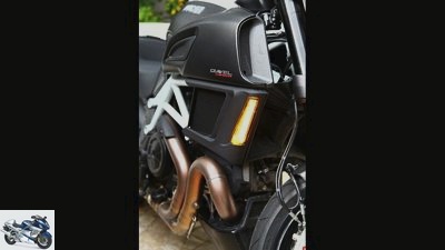 Ducati Diavel Carbon in the driving report