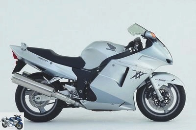 Honda CBR 1100 XX Super Blackbird 2000