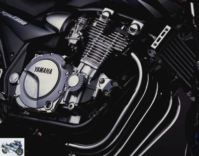 Yamaha XJR 1300 2005