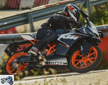 KTM RC 125 2015