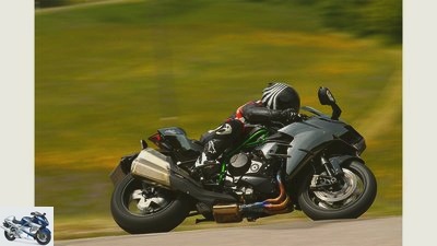 Kawasaki Ninja H2 in the top test