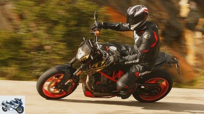 Ducati Monster 1200, KTM 690 Duke R and Yamaha MT-09 in comparison