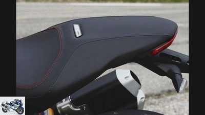 Ducati Monster 1200 R in the top test