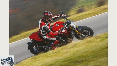 Ducati Monster 1200 S in the top test