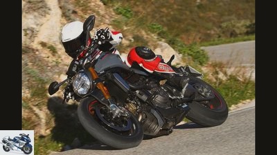 Ducati Monster 1200 S Triumph Speed ​​Triple R in the test