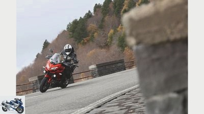 Kawasaki Versys 1000 in the driving report