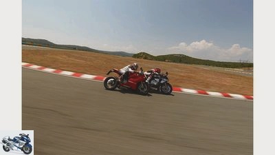 Ducati Panigale R and Yamaha YZF-R1M in the track test