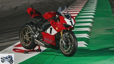 Ducati Panigale V4 25 Anniversario 916 - special anniversary model