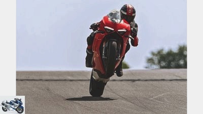 Ducati Panigale V4 and V4 S 2020: facelift and new price