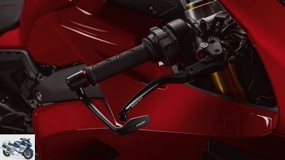 Ducati Panigale V4: Track pack for racing fans