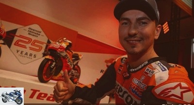 Riders and Teams - Can't beat Marquez on the same bike? Not for Jorge & quot; Ali & quot; Lorenzo! - Used HONDA
