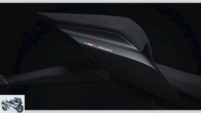 Ducati Streetfighter V4 S Dark Stealth: Euro 5 and new color