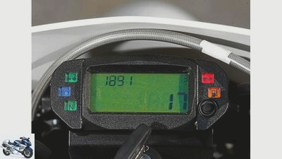 Comparison test: 125cc supermotos