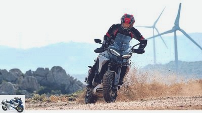 Ducati Multistrada V4: Super Enduro with V4 engine