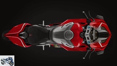 Ducati V4 R (2019) in the driving report