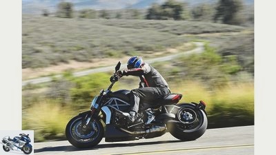 Ducati XDiavel S in the driving report