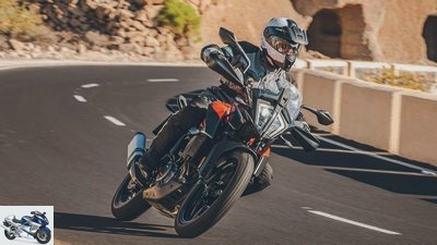 KTM 390 Adventure in the driving report