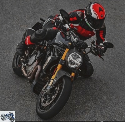 Roadster - Ducati Monster 1200-S: the twelve hundred gives way to the 2017 Evo - Used Ducati