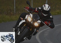 Roadster - 2014 Aprilia Tuono V4R ABS test: strong head! - The engine of sensations