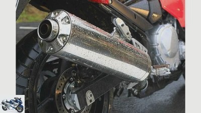 Comparison test of mid-range bikes with full fairing