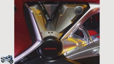 Exclusive: Honda 1200 V4