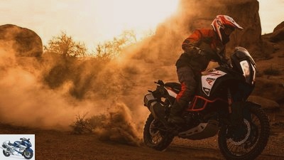 KTM 1290 Super Adventure R in the PS driving report