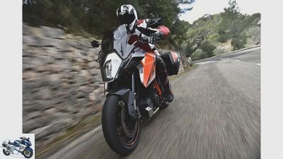 KTM 1290 Super Duke GT in the PS driving report