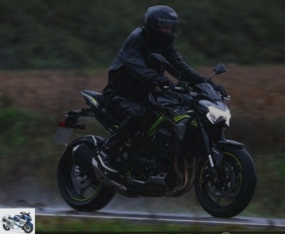 Roadster - 2020 Z900 Test: Kawasaki returns to its & quot; Nine-without-aids & quot; - 2020 Z900 test page 2: In the rain in Sport mode?