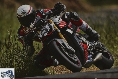 Roadster - Ducati Streetfighter prototype makes its V4 rumble at Pikes Peak - Used DUCATI