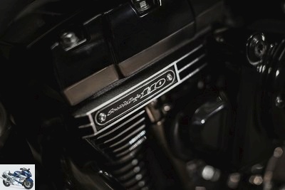Harley-Davidson CVO 1800 PRO STREET BREAKOUT FXSE 2016