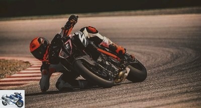 Paris Motor Show - The new 2019 KTM 1290 Superduke R and 1290 Superduke GT are in Cologne - KTM used cars