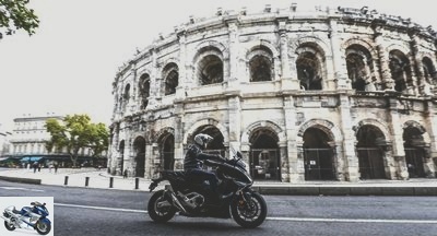 Scooter - New Honda Forza 750 2021 test: stronger than the Tmax ?! - Test Forza 750 Page 3: practical aspects and equipment