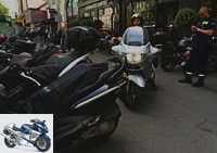 Road safety - 135 euros for parking on the sidewalk: motorcycles are not affected -